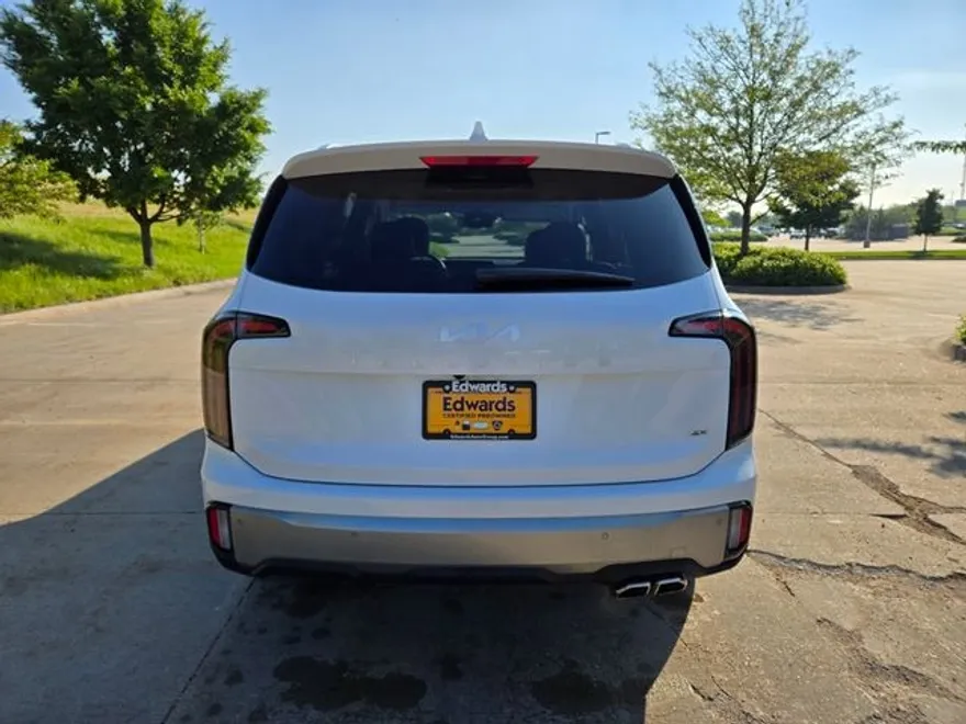 2025 Kia Telluride EX photo 1