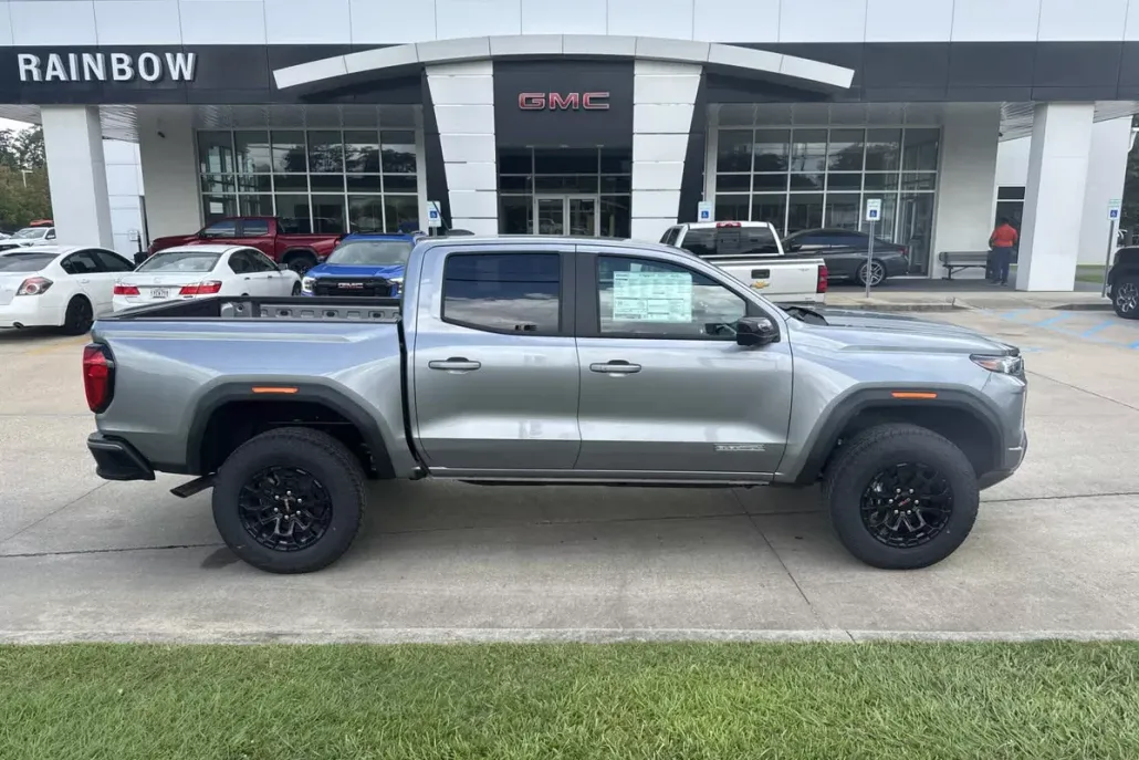 2026 Gmc Canyon Elevation photo 1