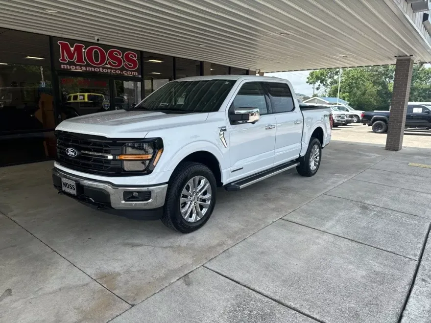 2024 Ford F-150 XLT photo 1