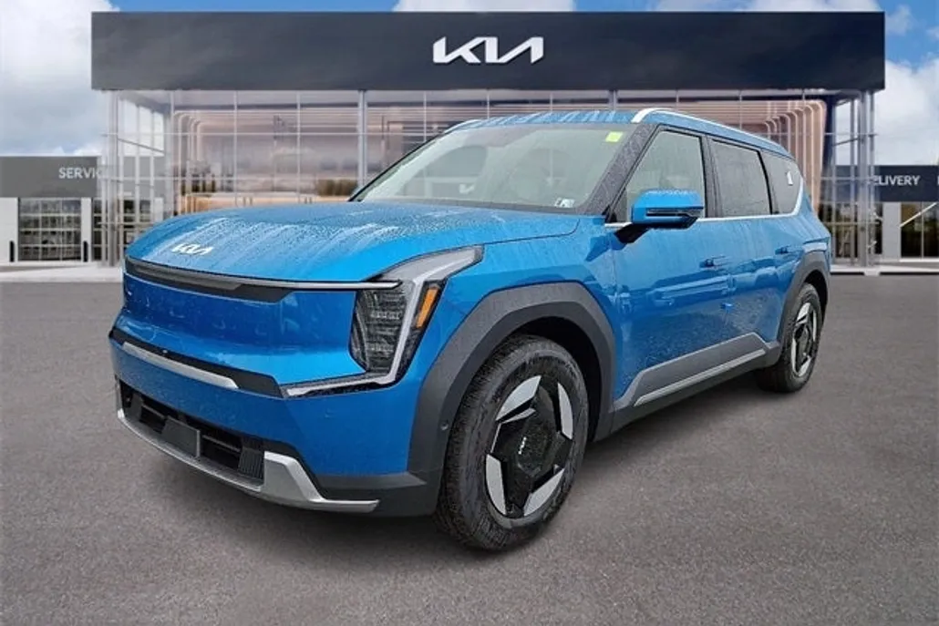 2026 Kia EV9 Wind photo 1