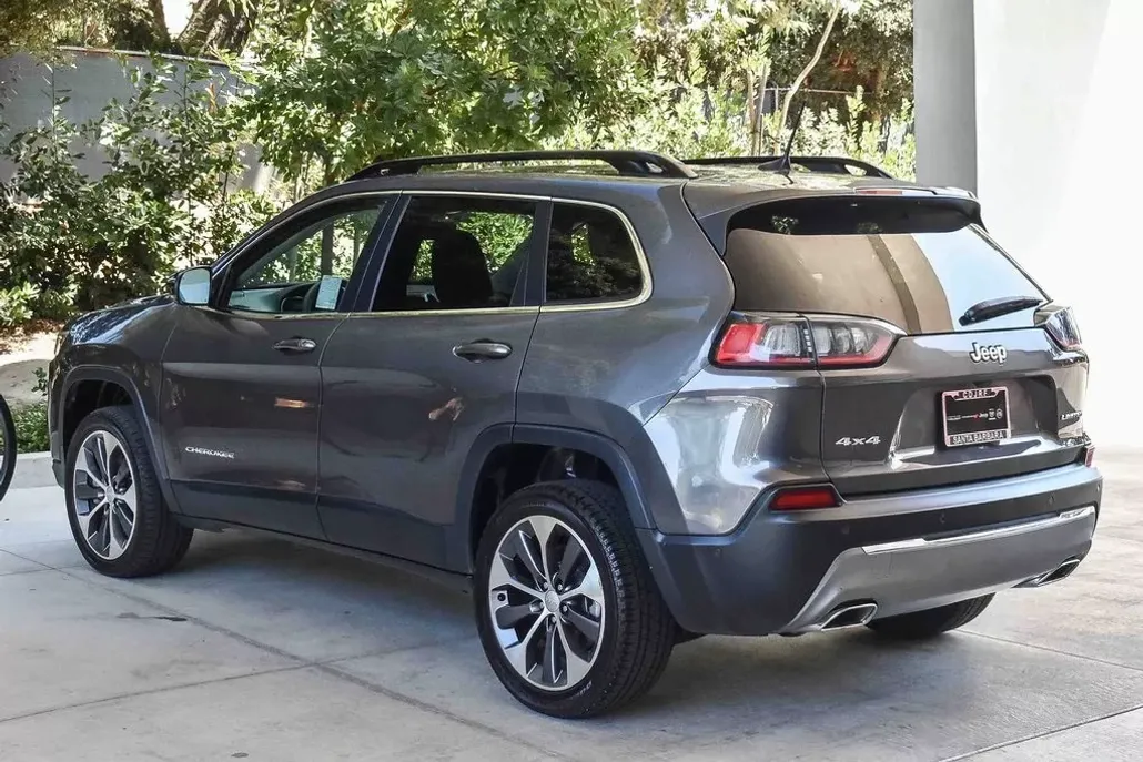 2022 Jeep Cherokee Limited photo 1