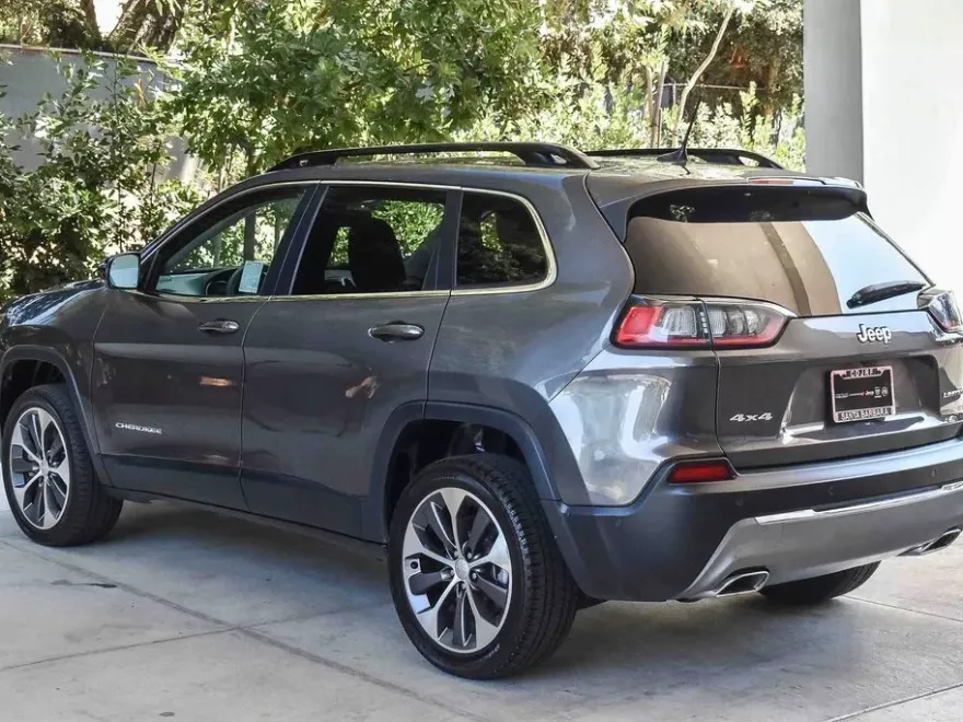 2022 Jeep Cherokee Limited photo 1