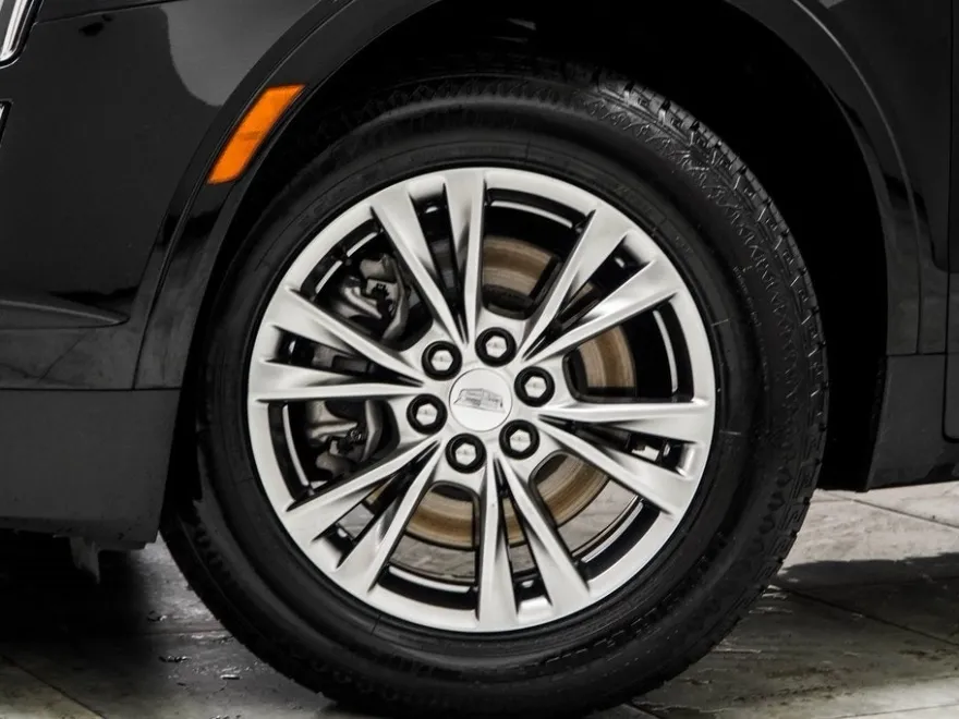 2023 Cadillac XT5 Premium Luxury photo 1