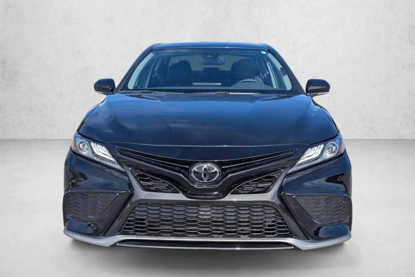 2023 Toyota Camry XSE photo 1