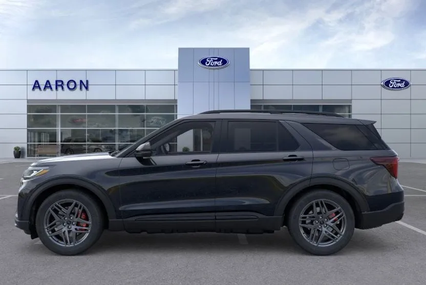 2025 Ford Explorer ST photo 1