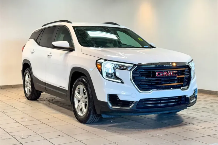 2022 Gmc Terrain SLE photo 1