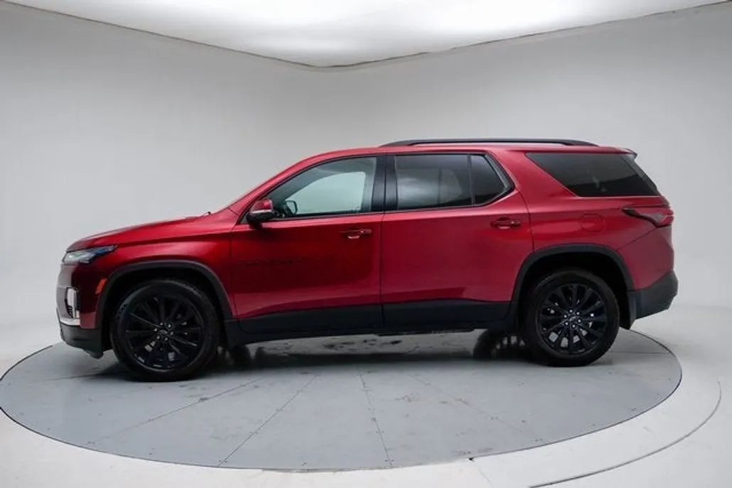 2022 Chevrolet Traverse RS photo 1