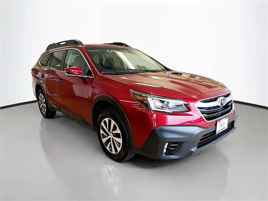 2021 Subaru Outback Premium photo 1