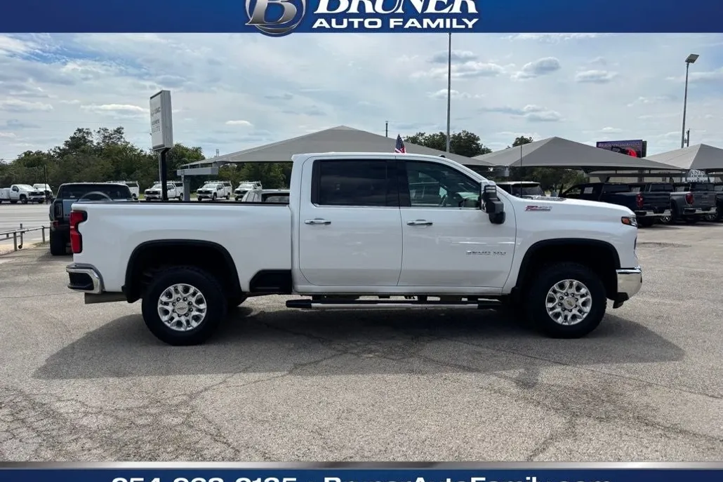 2024 Chevrolet Silverado 2500HD LTZ photo 1
