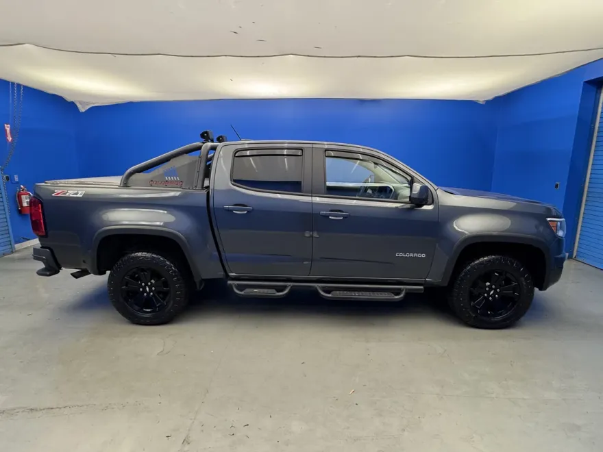 2016 Chevrolet Colorado Z71 photo 1