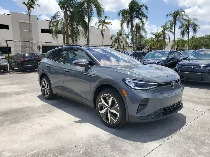 2025 Volkswagen ID.4 Pro S photo 1