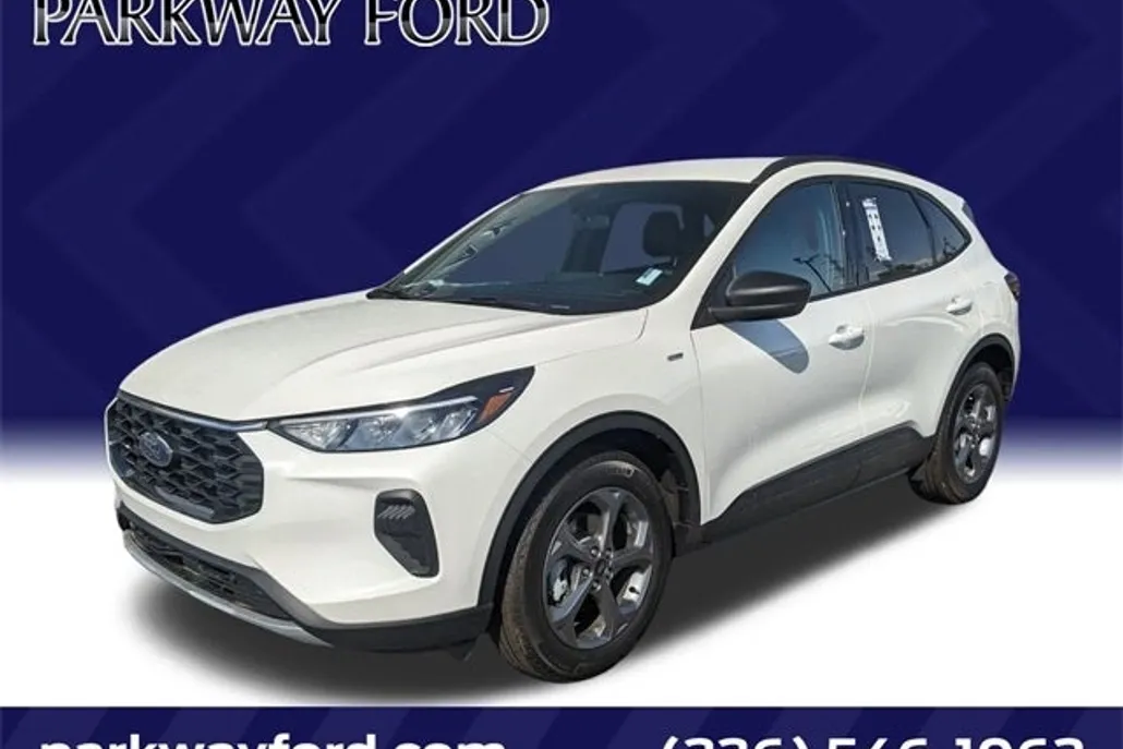 2025 Ford Escape ST-Line photo 1