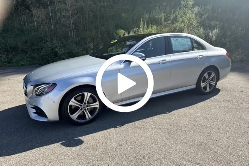 2020 Mercedes Benz E 350 4MATIC photo 1