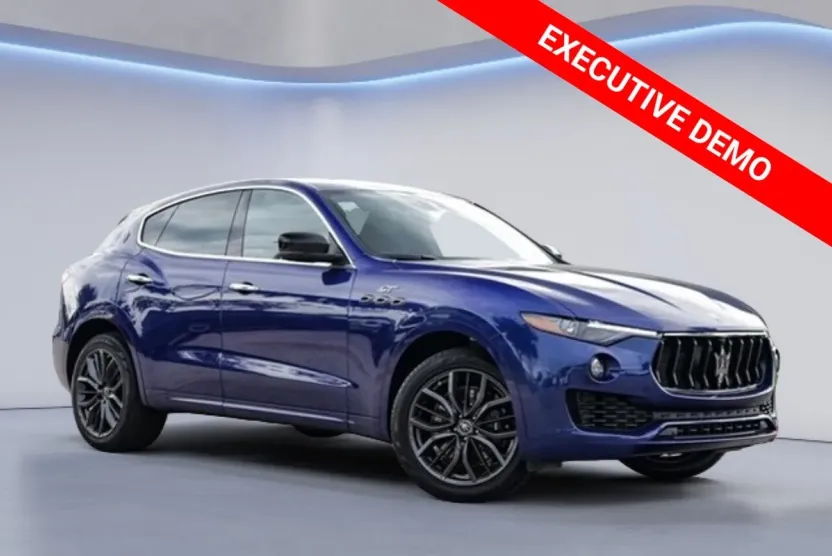 2024 Maserati Levante GT photo 1