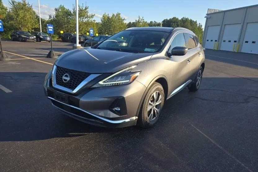 2023 Nissan Murano SV photo 1