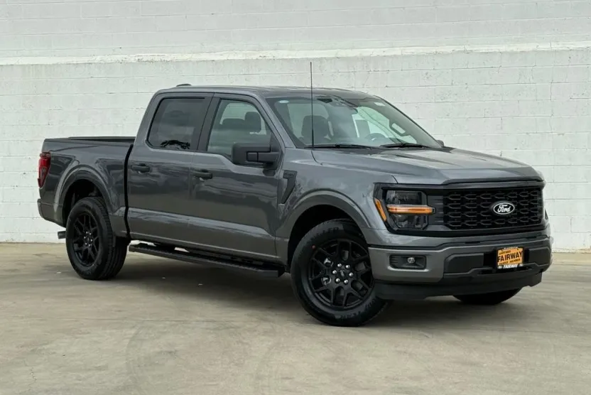 2025 Ford F-150 STX photo 1