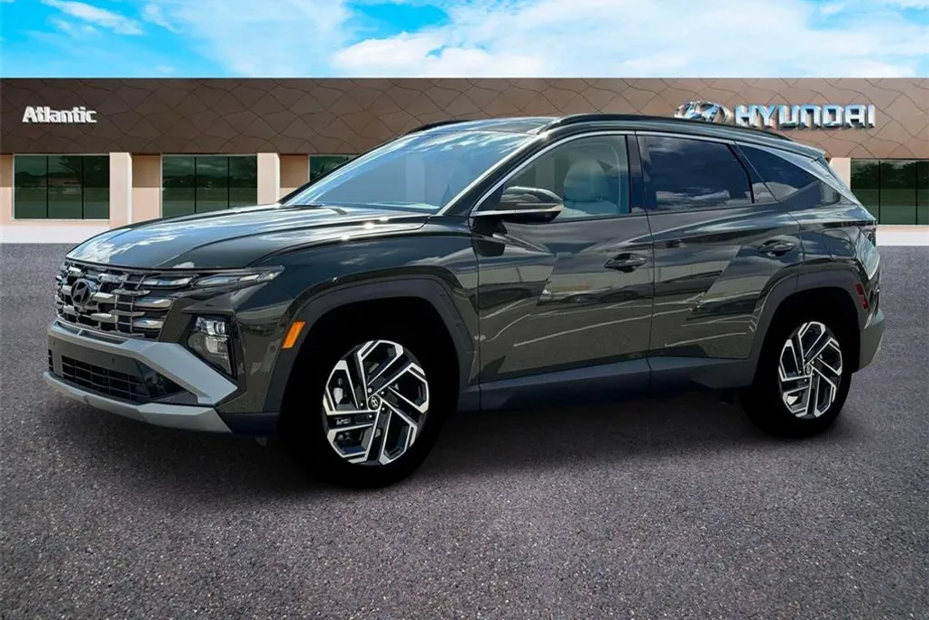 2025 Hyundai Tucson Limited photo 1
