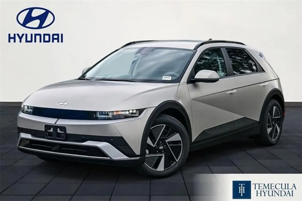 2025 Hyundai Ioniq 5 SEL photo 1