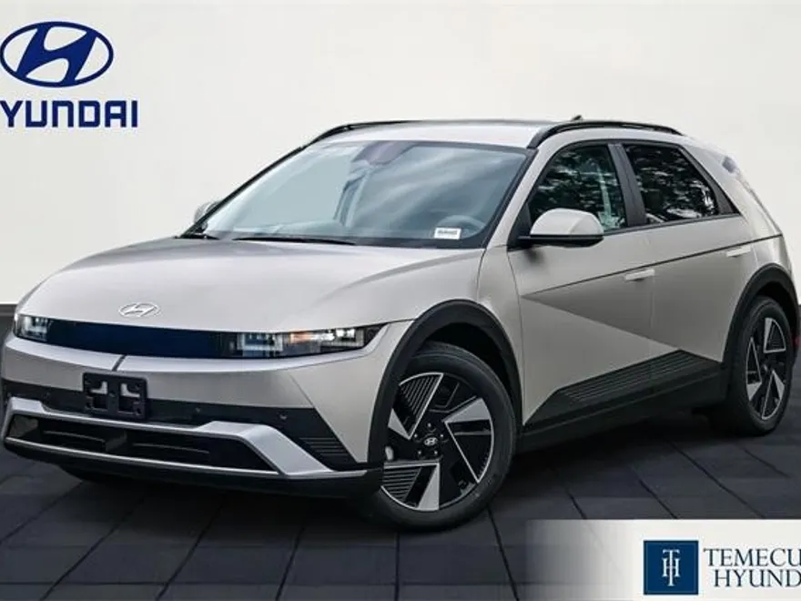 2025 Hyundai Ioniq 5 SEL photo 1