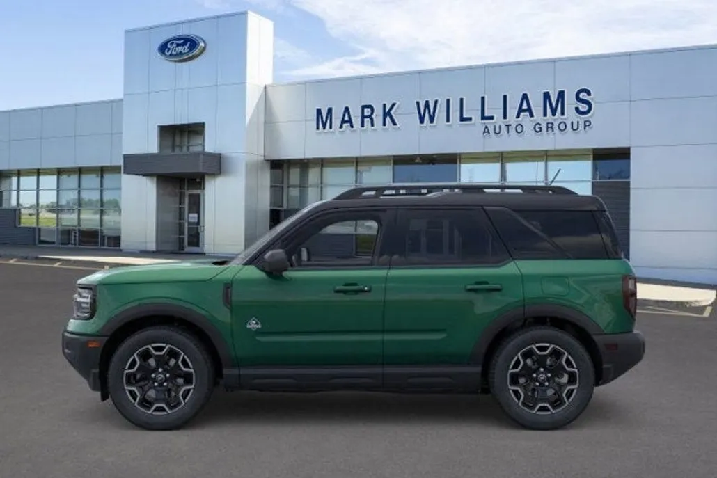 2025 Ford Bronco Sport Outer Banks photo 1