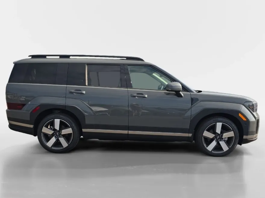 2025 Hyundai Santa Fe photo 1