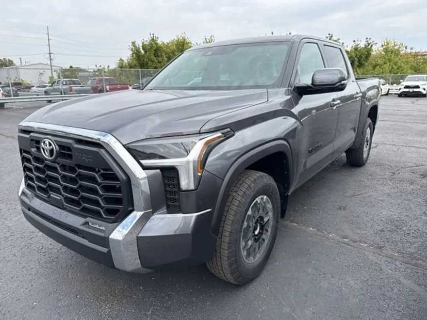 2026 Toyota Tundra SR5 photo 1