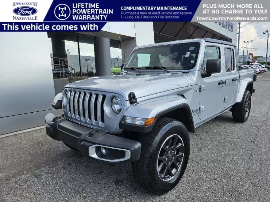 2023 Jeep Gladiator Overland photo 1