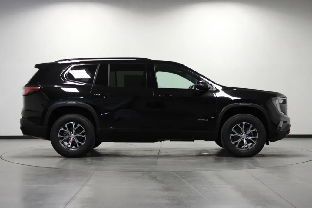 2025 Gmc Acadia AT4 photo 1