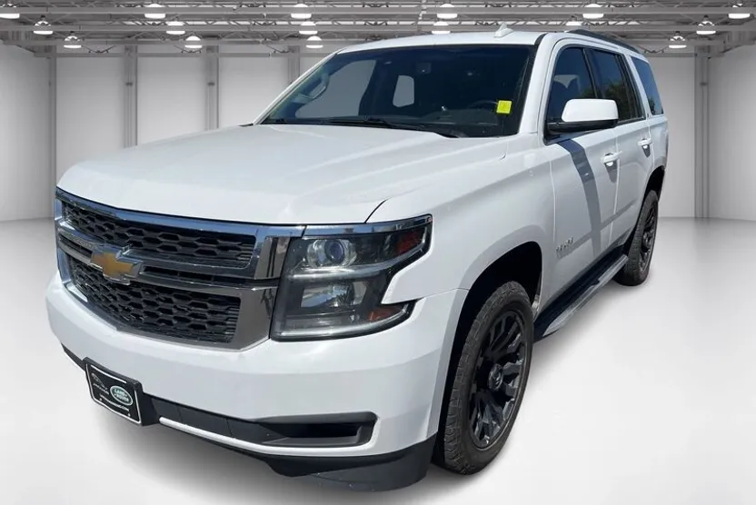 2015 Chevrolet Tahoe LT photo 1
