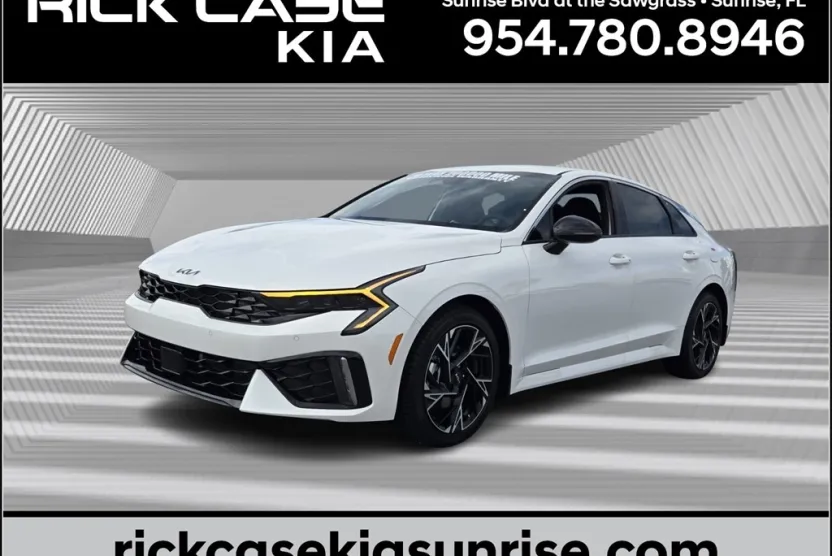 2026 Kia K5 GT-Line photo 1