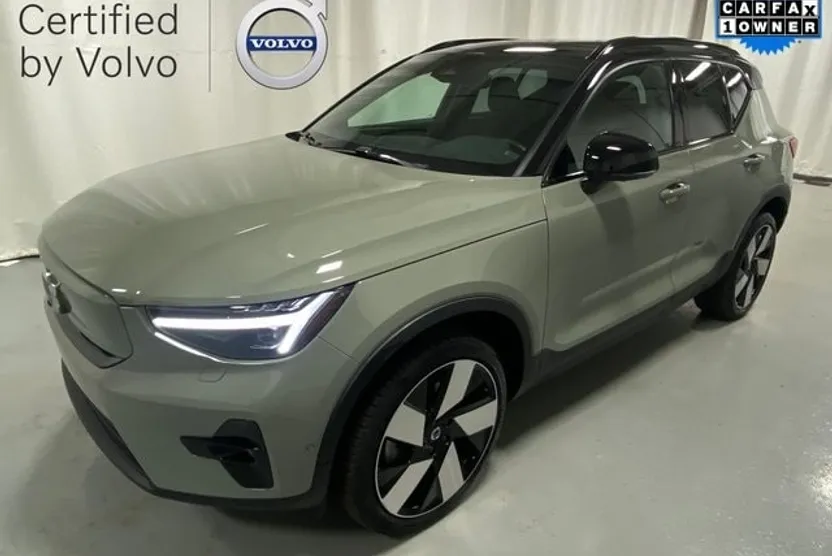 2023 Volvo XC40 Recharge Ultimate photo 1