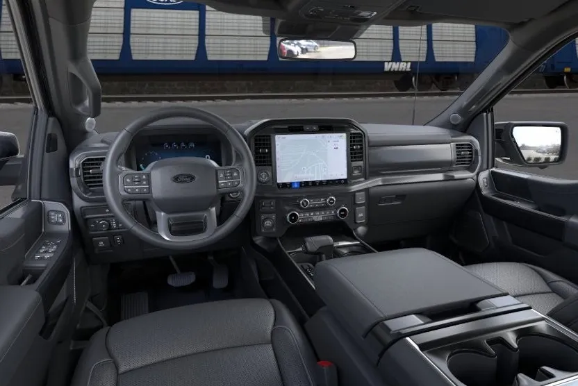 2025 Ford F-150 Lariat photo 1
