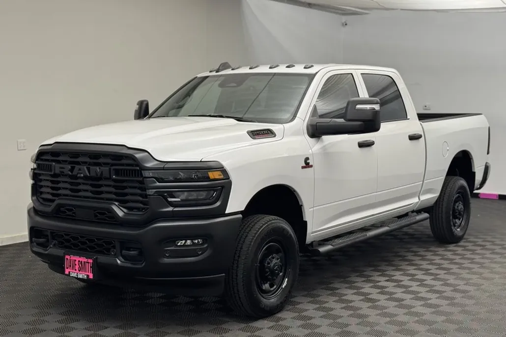 2025 Ram 2500 Tradesman photo 1