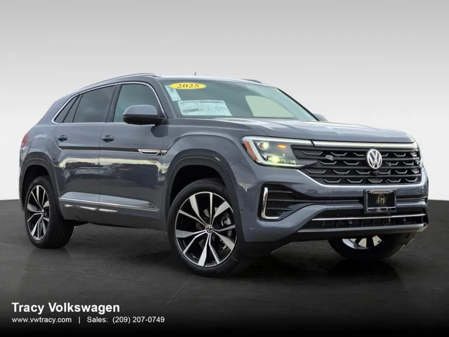 2025 Volkswagen Atlas Cross Sport SEL Premium R-Line photo 1