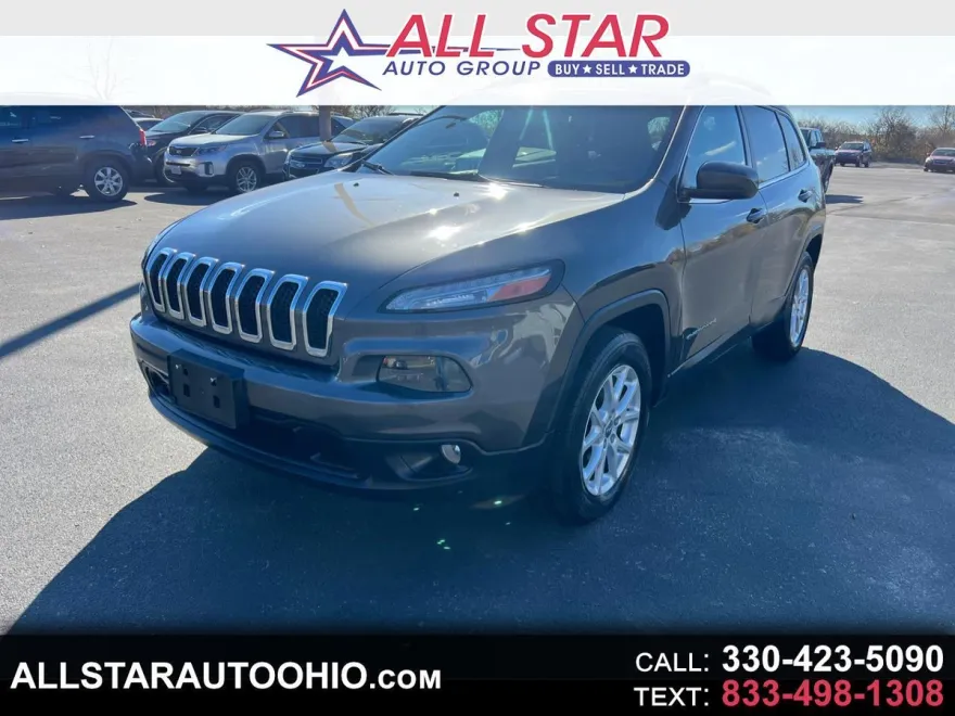 2015 Jeep Cherokee Latitude photo 1
