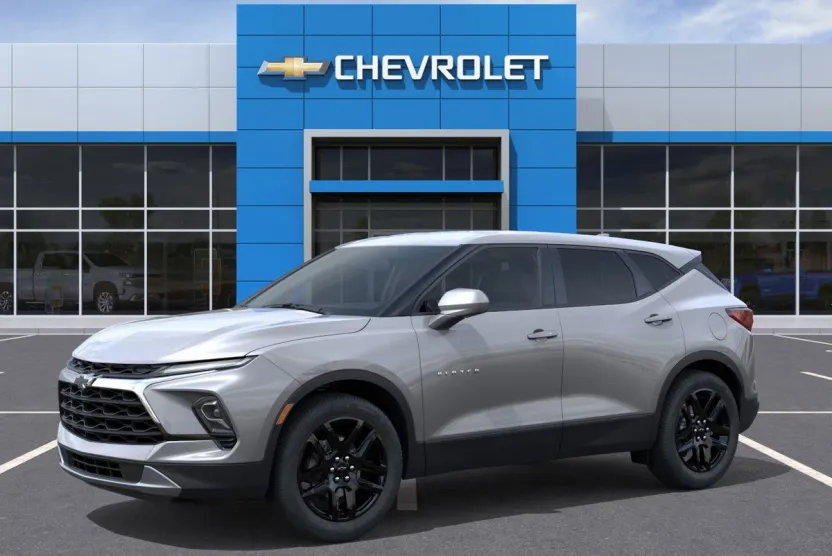 2025 Chevrolet Blazer 2LT photo 1