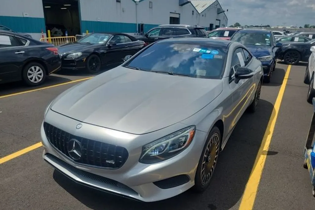 2015 Mercedes Benz S 550 4MATIC photo 1