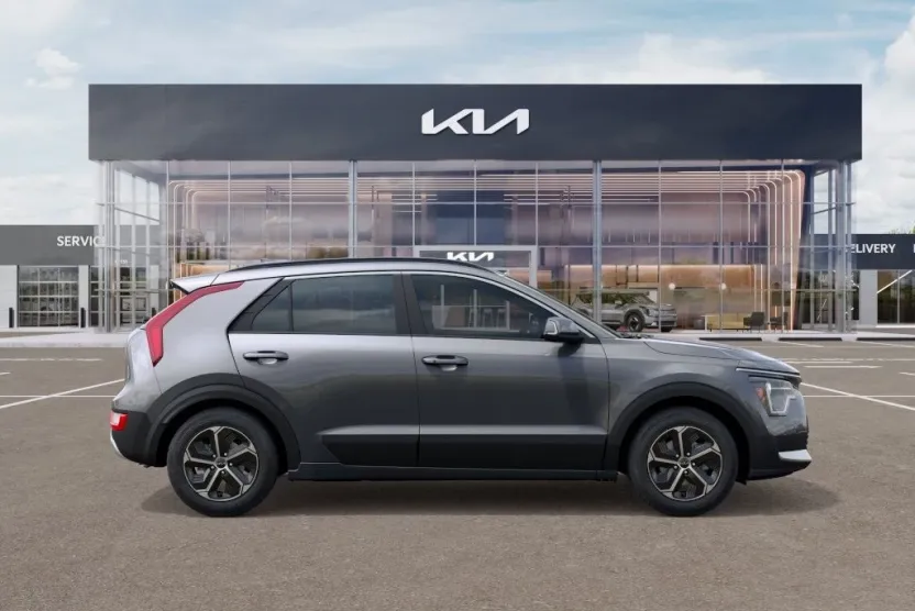 2025 Kia Niro EX Touring photo 1