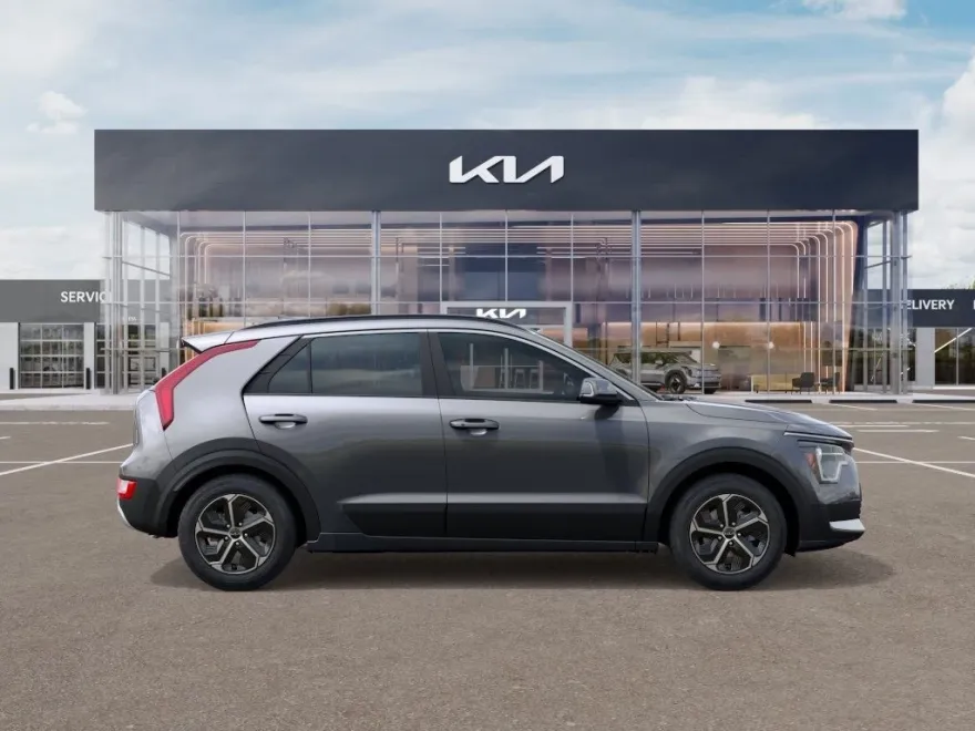 2025 Kia Niro EX Touring photo 1