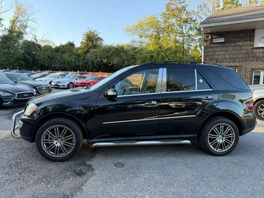 2008 Mercedes Benz ML 350 photo 1