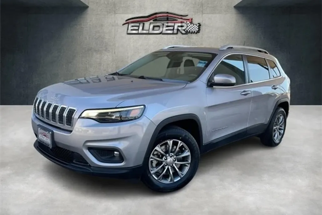 2021 Jeep Cherokee Latitude Lux photo 1