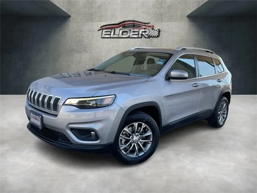 2021 Jeep Cherokee Latitude Lux photo 1