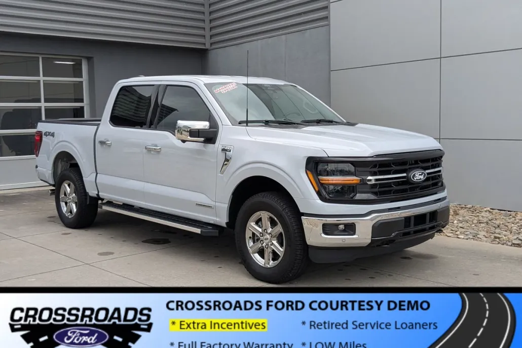 2025 Ford F-150 XLT photo 1