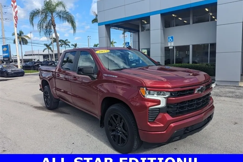 2025 Chevrolet Silverado 1500 RST photo 1