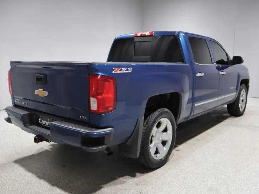 2017 Chevrolet Silverado 1500 LTZ photo 1