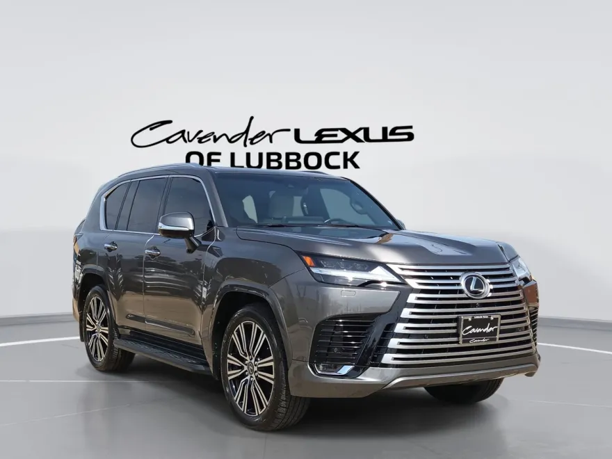 2023 Lexus LX 600 Luxury photo 1