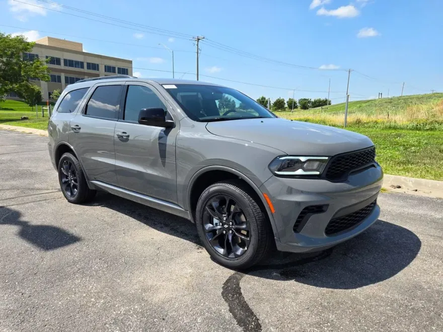 2025 Dodge Durango GT photo 1