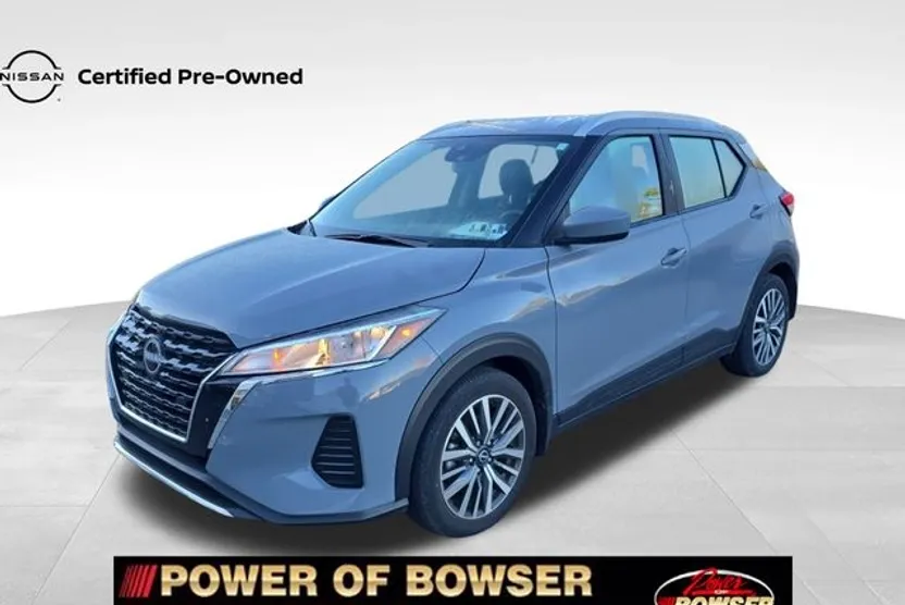 2023 Nissan Kicks SV photo 1