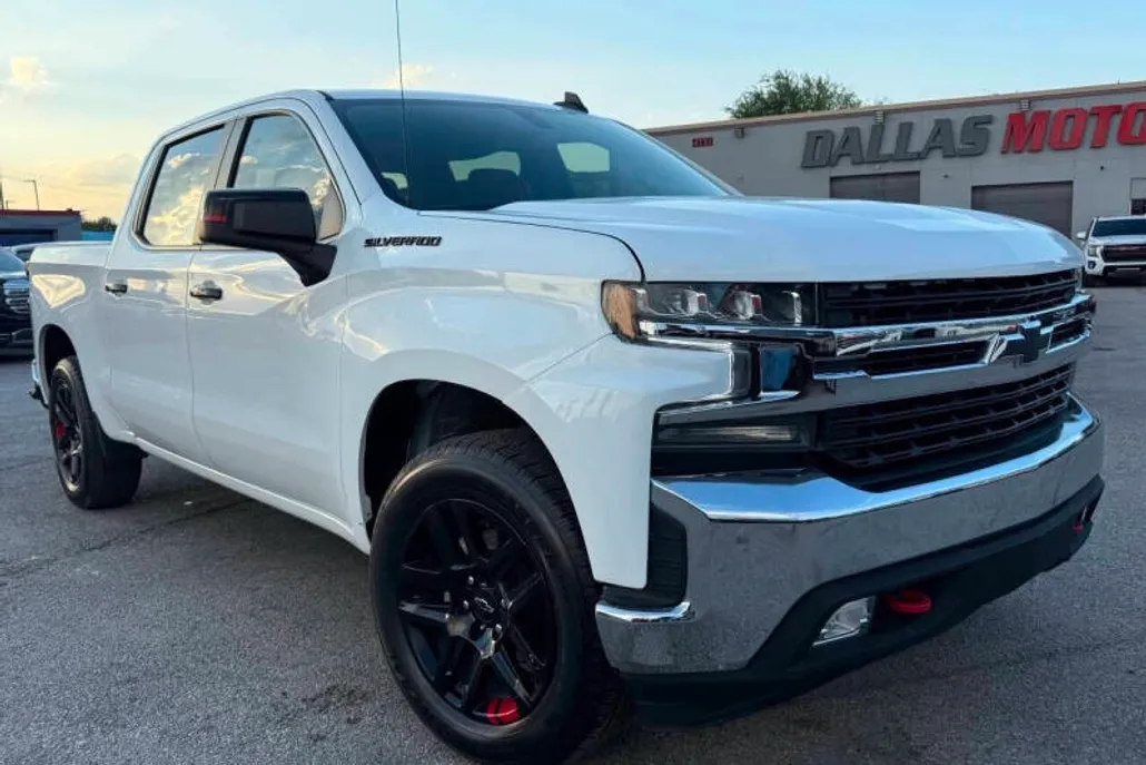 2022 Chevrolet Silverado 1500 RST photo 1