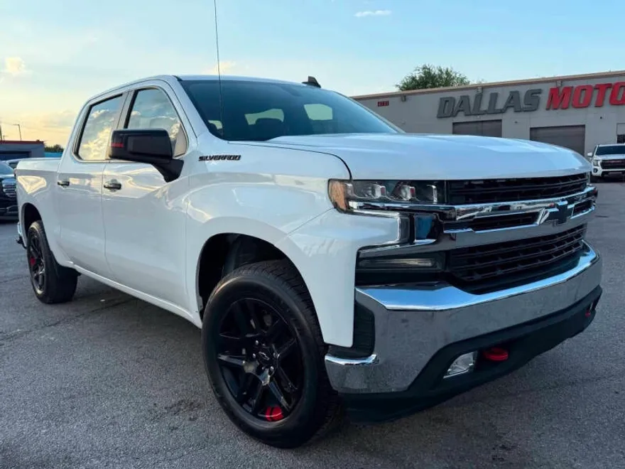2022 Chevrolet Silverado 1500 RST photo 1